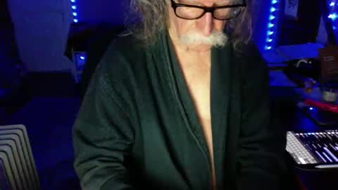 LickYourYoni online show from 11-17-25, 03:18