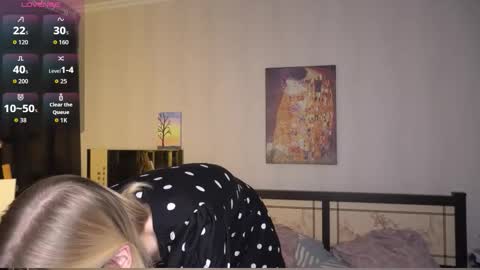 Snapshot of lidiaklemencic chatting on 11-06-25, 07:26 Ann online show from 11-06-25, 07:26