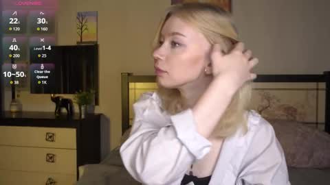 Snapshot of lidiaklemencic chatting on 11-13-25, 08:08 Ann online show from 11-13-25, 08:08