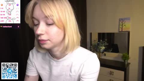 Snapshot of lidiaklemencic chatting on 12-03-25, 07:23 Ann online show from 12-03-25, 07:23