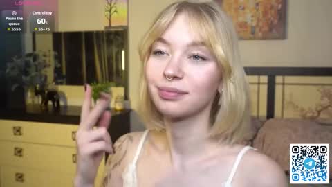 Snapshot of lidiaklemencic chatting on 12-05-25, 07:10 Ann online show from 12-05-25, 07:10