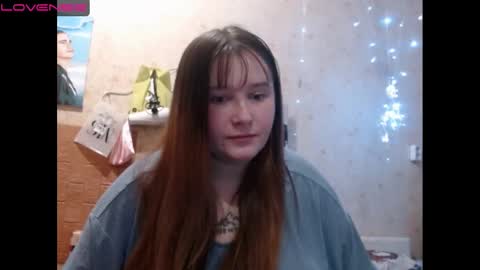 light_lunaa online show from 12-15-24, 02:37