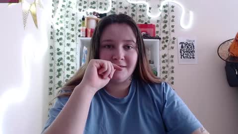 light_lunaa online show from 01-30-25, 07:29