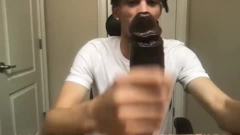 lightskin4you online show from 01-01-25, 12:21