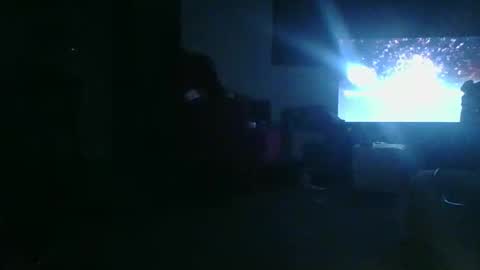 Snapshot of lightskinbambie chatting on 12-18-25, 10:32 lightskinbambie online show from 12-18-25, 10:32