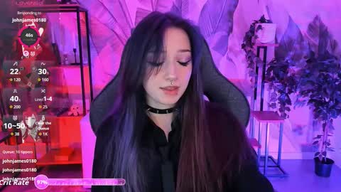 Snapshot of lii_luu chatting on 09-24-25, 10:24 LiLu online show from 09-24-25, 10:24