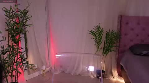 Snapshot of liia_sweett chatting on 06-25-26, 04:11 Lia Sweet online show from 06-25-26, 04:11