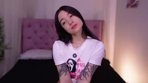 Snapshot of liia_sweett chatting on 06-26-26, 03:05 Lia Sweet online show from 06-26-26, 03:05