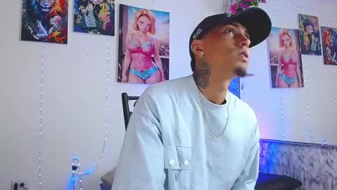 Snapshot of liiaam_lee_ chatting on 09-30-25, 03:50 Daniel online show from 09-30-25, 03:50