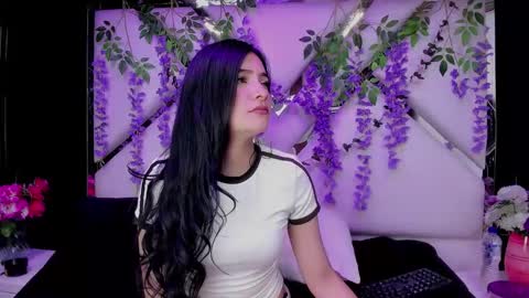 Snapshot of liinzy_rouse chatting on 01-14-26, 02:55 Brittany online show from 01-14-26, 02:55