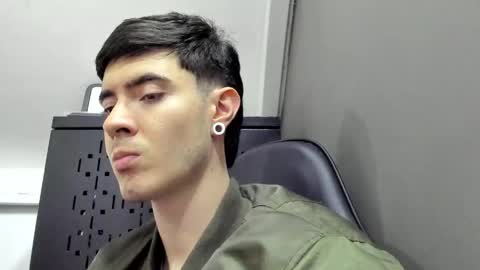 liio____ online show from 05-17-26, 05:49