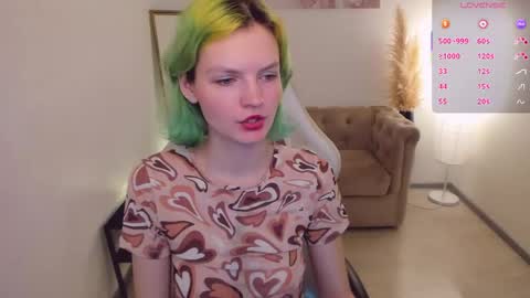 Snapshot of lika_sky chatting on 04-28-26, 06:07 lika_sky online show from 04-28-26, 06:07