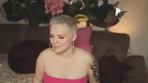 likaaberry online show from 10-20-25, 02:34