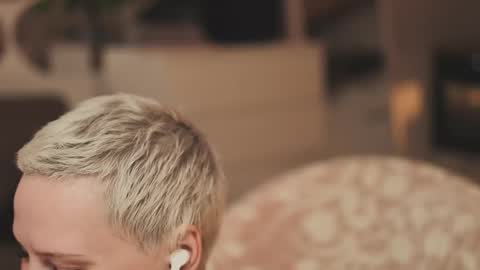 likaaberry online show from 11-09-25, 12:25