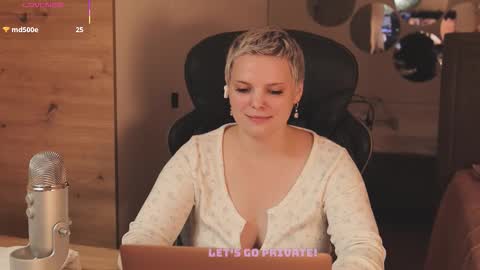 likaaberry online show from 12-02-25, 08:15