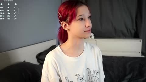 Emi online show from 12-15-25, 11:36