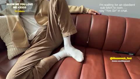 Snapshot of likeasnack chatting on 02-28-26, 04:52 likeasnack online show from 02-28-26, 04:52