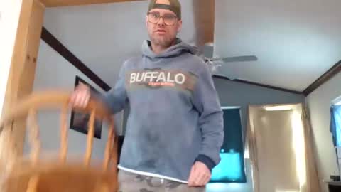 St pierre online show from 04-05-26, 02:36