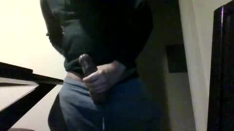 likeitorleaveit008 online show from 04-04-26, 01:37