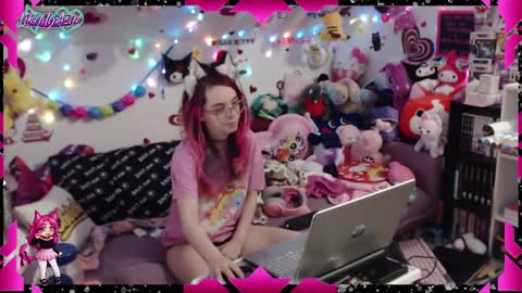 LikeMyAshe online show from 01-20-25, 06:10