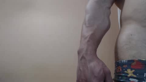 Maximus online show from 01-14-25, 01:04