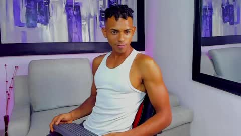 Snapshot of lil___king chatting on 03-24-26, 10:48 Lil KIng online show from 03-24-26, 10:48