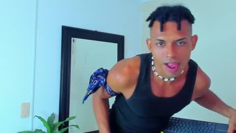 Snapshot of lil___king chatting on 07-23-26, 09:46 Lil KIng online show from 07-23-26, 09:46