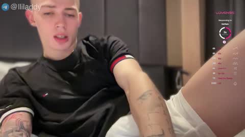 Addy online show from 11-05-25, 05:24