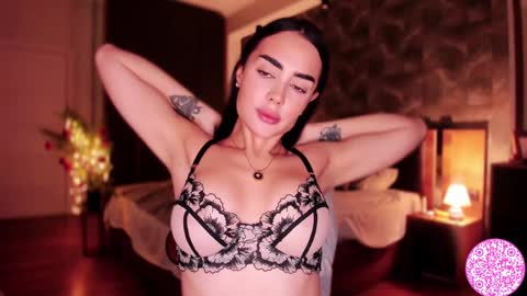 Snapshot of lil_gabbyg chatting on 12-20-24, 03:36 Gabriela online show from 12-20-24, 03:36