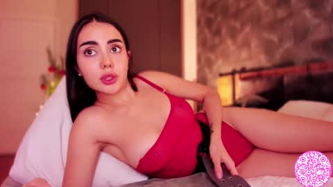 Snapshot of lil_gabbyg chatting on 12-26-24, 09:44 Gabriela online show from 12-26-24, 09:44