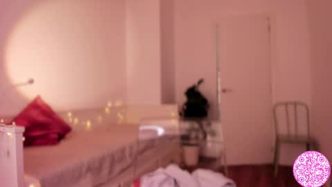 Snapshot of lil_gabbyg chatting on 02-28-25, 08:09 Gabriela online show from 02-28-25, 08:09