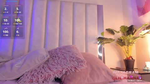 Snapshot of lil_hanna18 chatting on 02-07-25, 10:29 Hanna online show from 02-07-25, 10:29