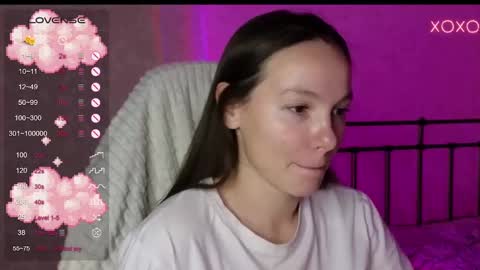 little moon online show from 12-08-24, 07:43