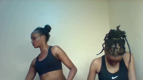 Lil miss online show from 11-12-25, 02:17