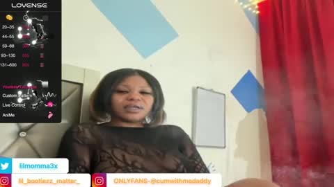 Snapshot of lil_momma422 chatting on 01-23-25, 04:19 MOMMA LUV online show from 01-23-25, 04:19