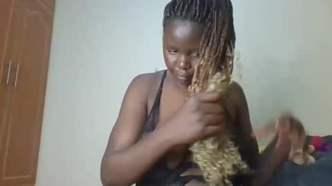 brinna online show from 10-12-25, 12:20