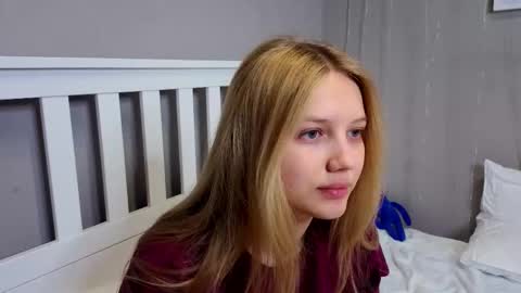 Emma online show from 03-06-26, 01:02