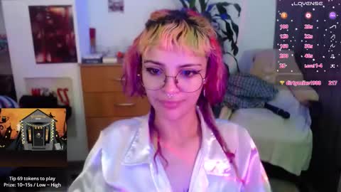 Lila online show from 10-24-25, 06:15