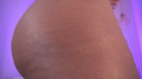 L I L A   online show from 03-14-26, 05:02