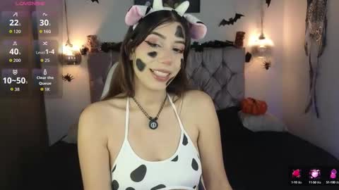 Snapshot of lila_min chatting on 10-10-25, 02:05 lila_min online show from 10-10-25, 02:05