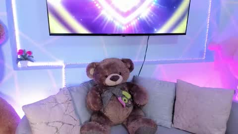 lila noa online show from 09-12-25, 03:28