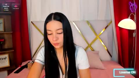 lila_pinky_ online show from 04-20-26, 11:46