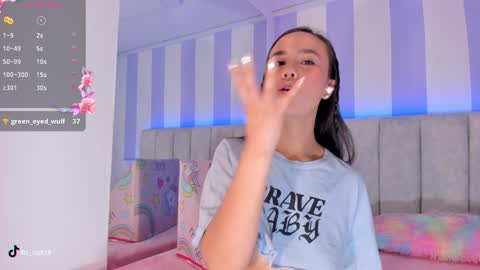 Lila  online show from 01-09-25, 05:43