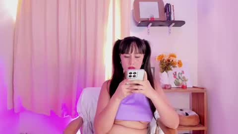 Lila  online show from 11-20-25, 07:57