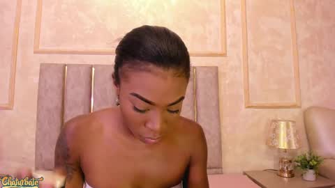 lila bailey  online show from 09-12-25, 08:09