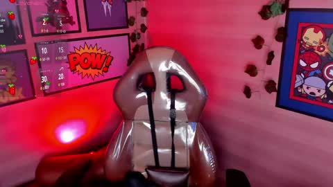 Lila online show from 04-27-26, 02:04