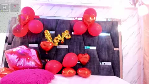 Snapshot of lilapop__ chatting on 02-06-25, 11:43 Lila online show from 02-06-25, 11:43