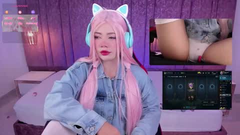 Snapshot of lilapop__ chatting on 11-10-25, 01:54 Lila online show from 11-10-25, 01:54