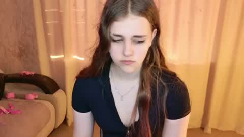 LilaSparkling online show from 08-05-26, 03:15