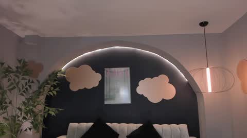 Snapshot of lilawest chatting on 01-14-25, 01:15 Lila West online show from 01-14-25, 01:15